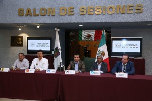 DIPUTADOS ACUERDAN REINICIAR NEGOCIACIONES PARA REFORMA ELECTORAL