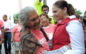 IVONNE ADULTOS MAYORES