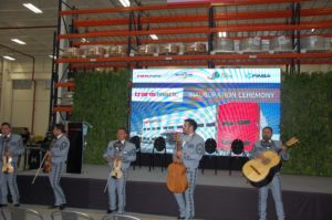 MARIACHI TOCA EN INAUGURACIÓN DE TRANS MATIC